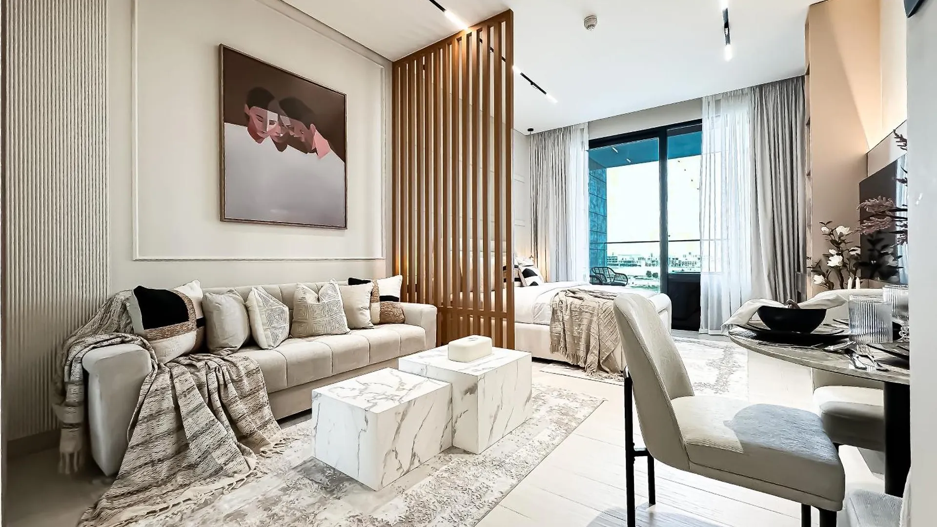 Apartment Vista Luxe Studio W Canal & Pool Paradise View Dubai