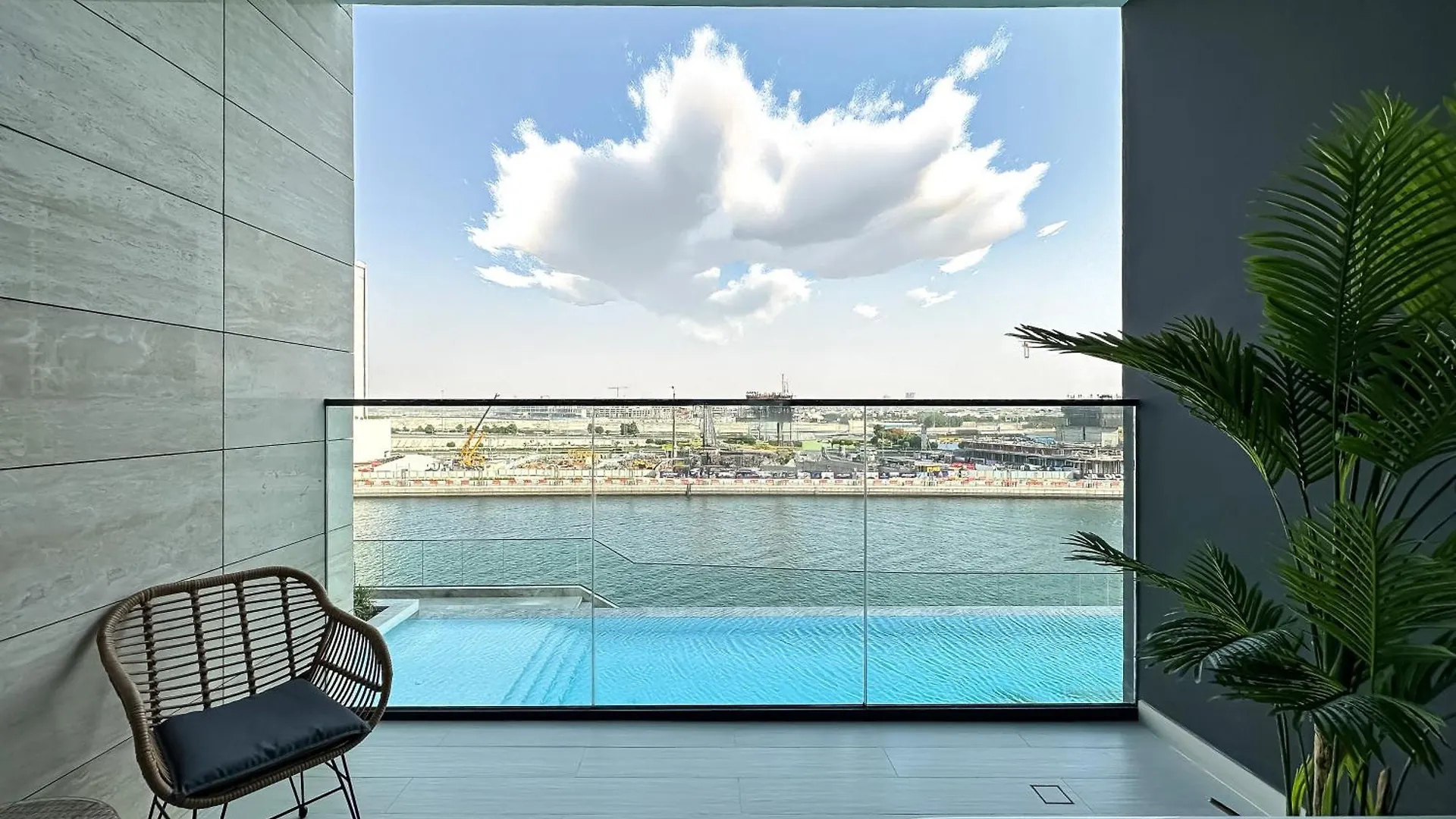 公寓 Vista Luxe Studio W Canal & Pool Paradise View 迪拜