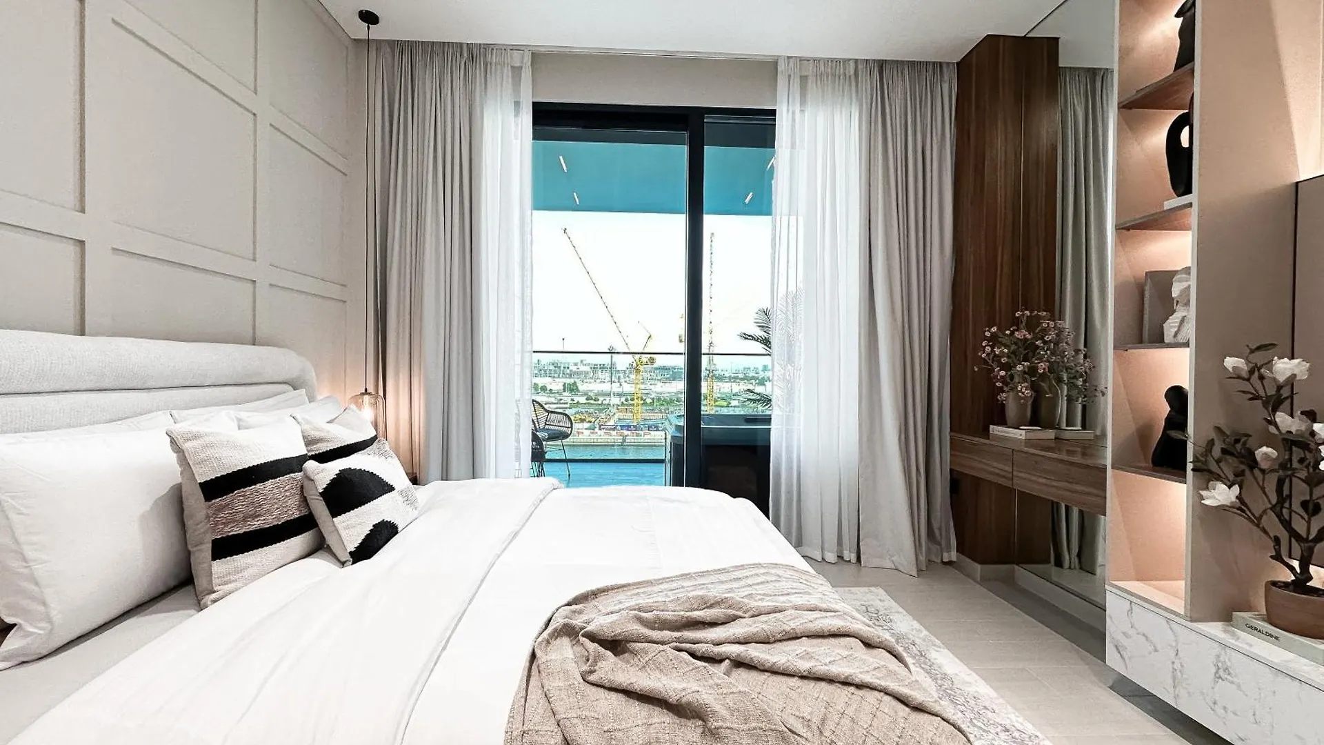 公寓 Vista Luxe Studio W Canal & Pool Paradise View 迪拜 阿拉伯联合酋长国